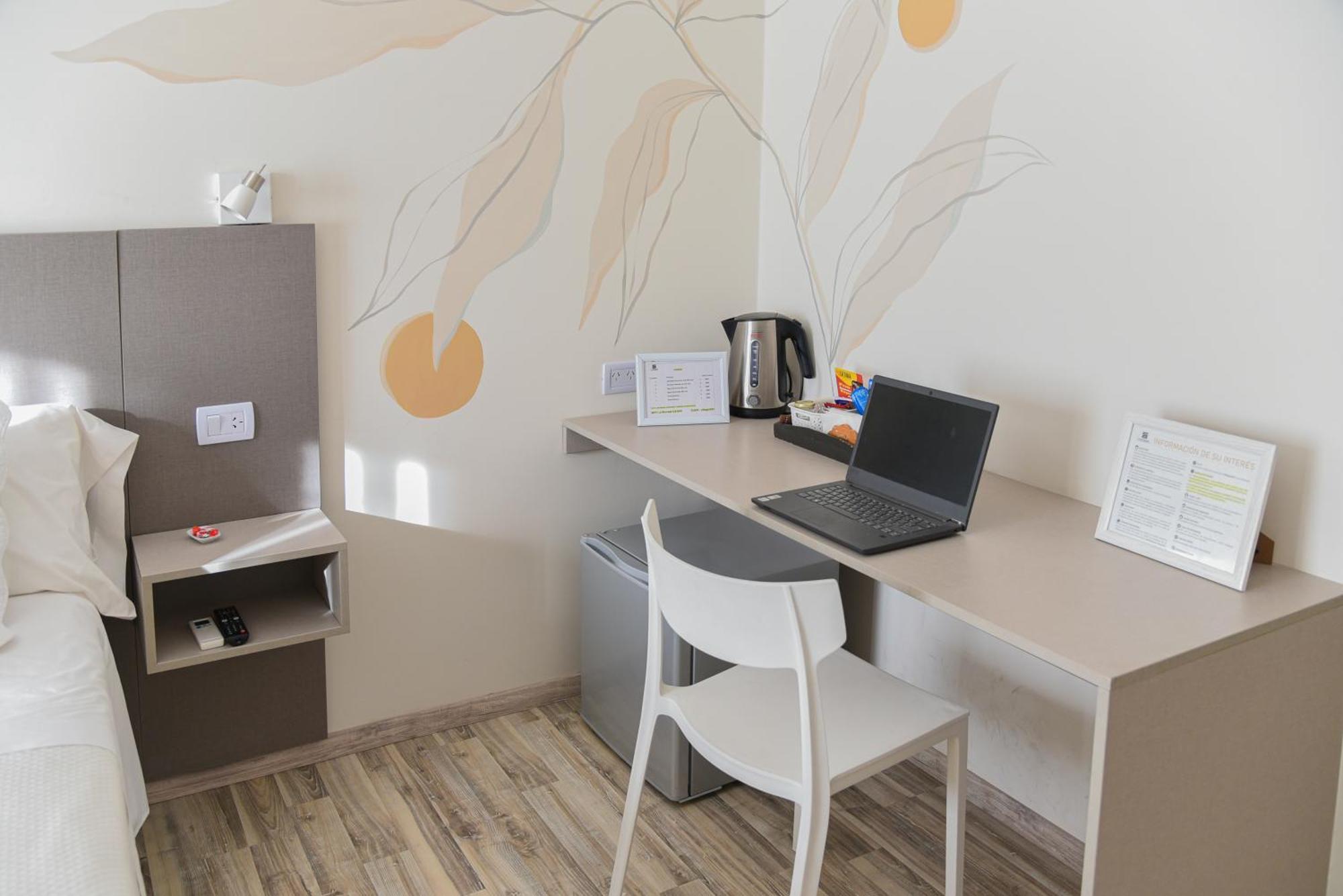 La Morada Petit Hotel Neuquén Eksteriør bilde